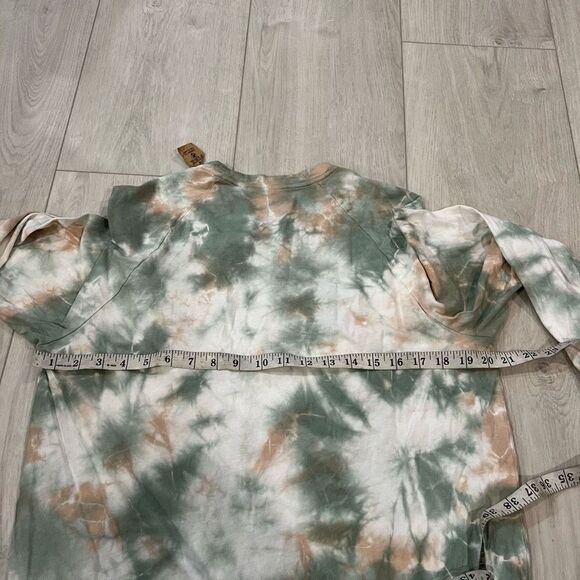 Pink  long sleeve shirt size M￼ - Picture 4 of 6